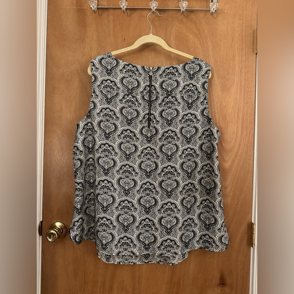Anne Klein, Patterned Tank Top Blouse - Picture 3 of 5